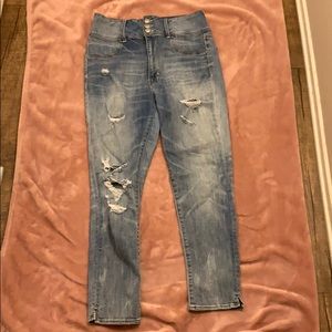 Light wash American Eagle Jeans